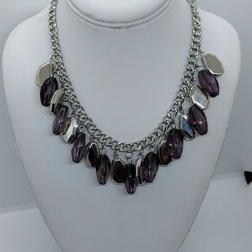 Purple and silver tone dangle‎ bead necklace